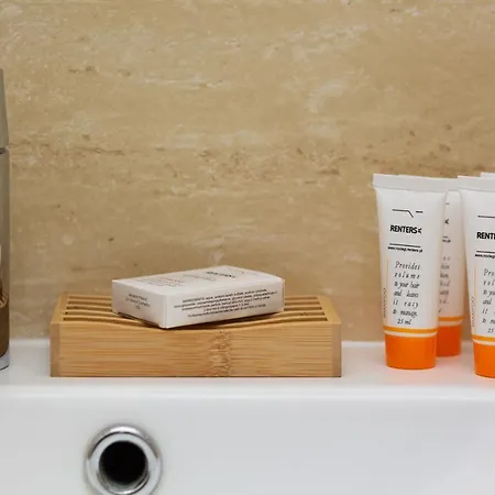 Kolejowa By Renters * Warsaw