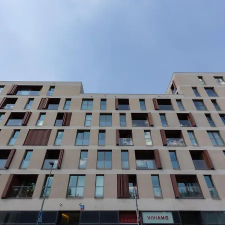 Kolejowa By Renters
