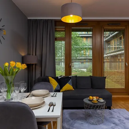 Apartmán Kolejowa By Renters *