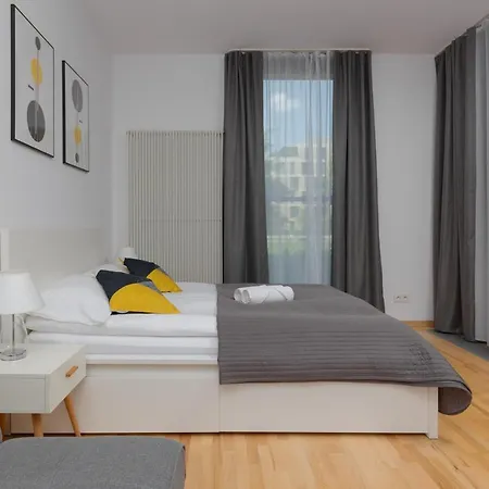 Appartement Kolejowa By Renters Varsovie